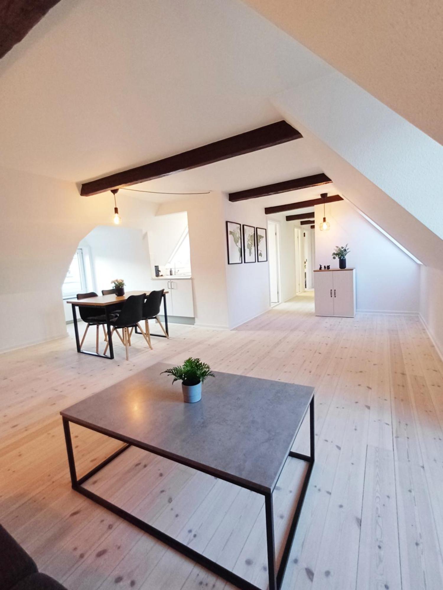 Beautiful 2 Bedroom Apartment Center Of City Randers Exterior photo